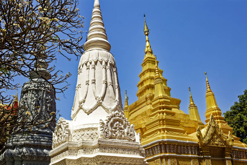 Wat Phnom, Phnom Penh
