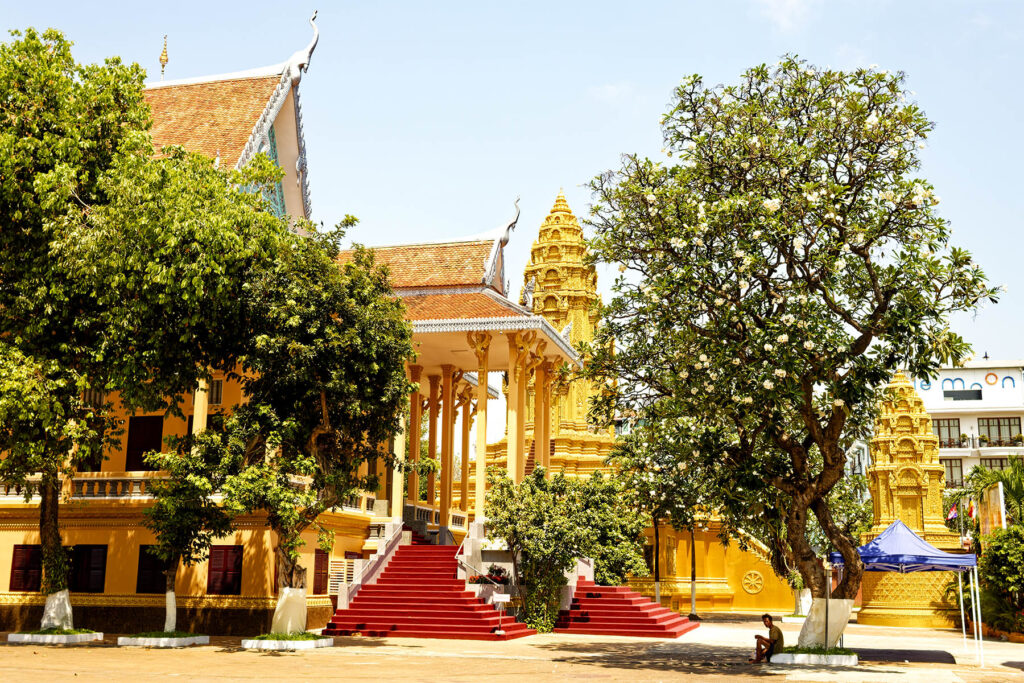 Wat Ounalom, Phnom Penh